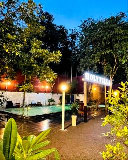 Holy Villa - 8