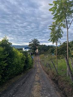 Amanecer Entre Montañas - 7