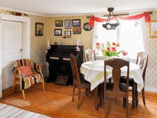 4 person holiday home in Rönnäng - 1