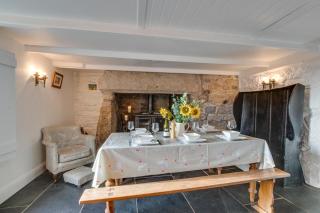 Sunset Farmhouse - Lower Boscaswell - 1