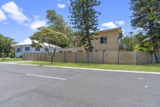 The Sand Ranch Upstairs Beach Retreat - 3