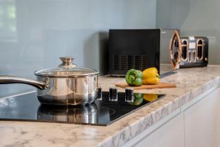 Holly Cottage - Scethrog -  - 2