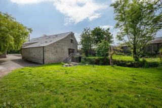 Lincombe Barn - 5