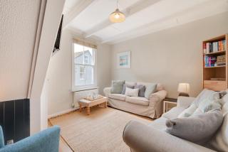 Mario House - St Ives - 1
