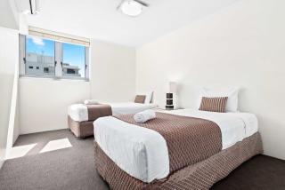 Northwind Beachfront Apartments - Mooloolaba - 9