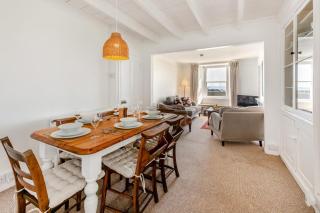 Harbourside - Mousehole - 6