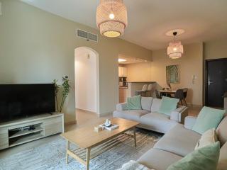 Near Metro & Tram 2bed Dubai Marina Close To Jbr! - 4