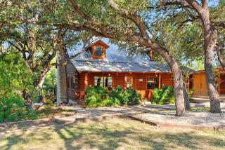 Frio Rivers Edge in the Heart of Hill Country cabin - 0