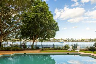 Riverside Woolstore 2B Park Pool - 7