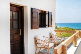 Xenoula Suite - 1