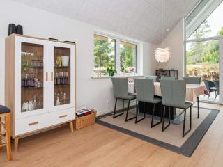 6 person holiday home in Rømø-By Traum - 6