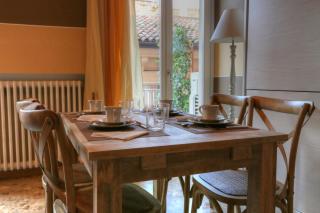 La Casetta di Lina Rooms and Apartments - Verona - 1