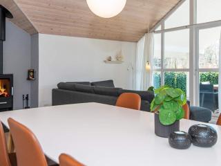 8 person holiday home in Glesborg - 5