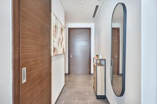 STAY BY LATINEM Luxury 1BR Holiday Home CB 3607 Near Burj Khalifa - 5