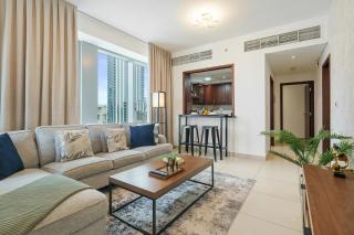 2BR Downtown Gem with Burj Khalifa and Fountain Views - 2