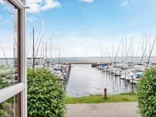 6 person holiday home in Ebeltoft-By Traum - 0