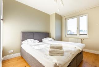 Gdynia Urban Oasis 420 Apartment by BookingHost - Gdynia - 9