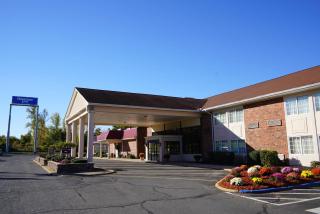 Rodeway Inn & Suites East Windsor - 5
