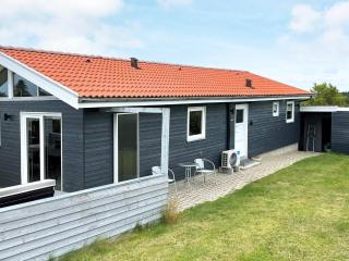 10 person holiday home in Roslev - Flovtrup - 0