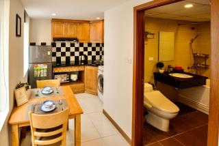 happy house -  - 2