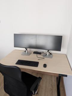Central Apartment with Workspace - 2