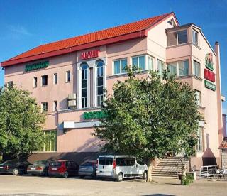Guest House Mamut - 6