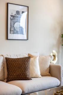 Fabulous 2 BR - Paramount Midtown - 6