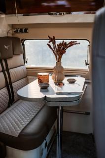 RWay The Moving Hotel by Theo - 2