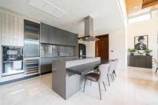 Luxury 4BR Pool Villa Botanica Bangtao Beach - 4