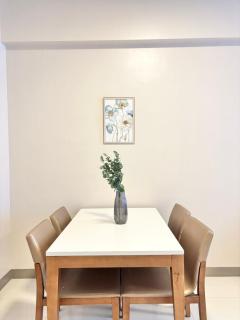 The Mactan Newtown Condo Staycation - 3