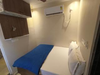 Shree Murlidhar Residency - Couple friendly - 7