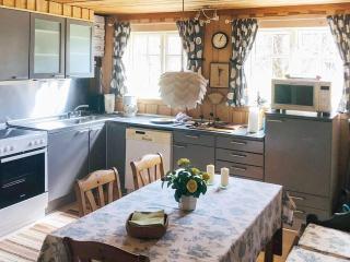 6 person holiday home in SÄVSJÖ - Nykulla - 3