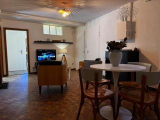 Suite privée indépendante avec sauna et jardin - 1