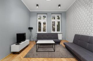 Starowiślna 51 Apartments by BookingHost - 9