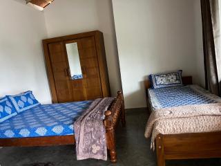 Mom's Farm Stay - 2