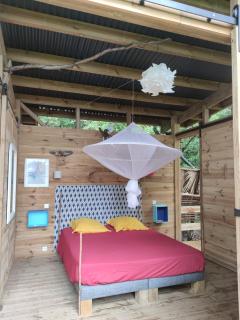 cabane entre les arbres famille - 1