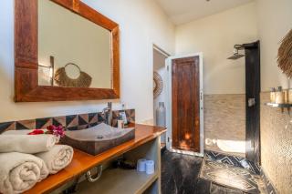 Villa Shakti Canggu - 2