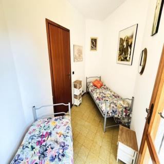 Cosy flat with private garden - 6
