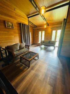 Barewood Bliss Villa - - 7