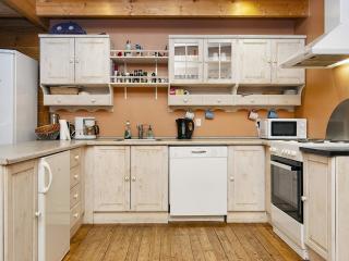 6 person holiday home in Fårvang-By Traum - 2