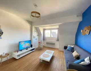 Le Cocon Bleu - Charmant Appartement 1 Chambre à Calais - 2