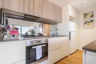 Harbour Escape Parking Pool Gym King Bed - 7