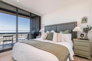 Harbour Escape Parking Pool Gym King Bed - 8