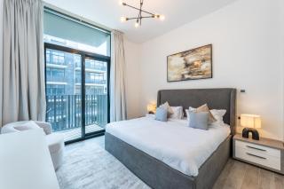 Bespoke Holiday Homes - Sleek & Bright 1BR in Belgravia Square - 9