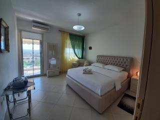 Sunrise Apartment Rruga Qeret Kavaje - 5