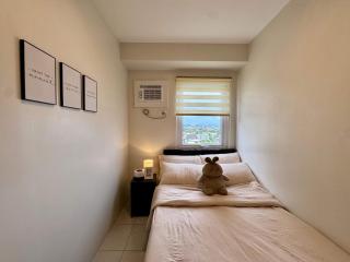 AavLair - Modern 2BR Condo in Mandaue, Cebu - Top Floor - Near IT Park & Ayala - 3