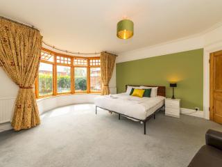 Central Caversham Traditional English House Pass the Keys - Reading - 0