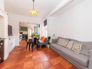 Central Caversham Traditional English House Pass the Keys - Reading - 8