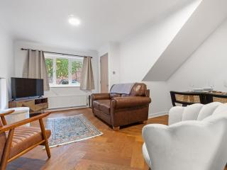Beautiful Central Home in York with Free Parking Pass The Keys - York - 5