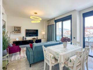 Beach & Pool Family Duplex - 4